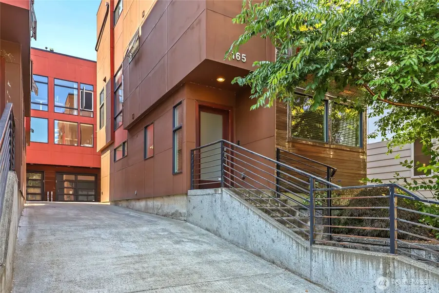 165 20th Avenue, Seattle, WA 98122 - #2
