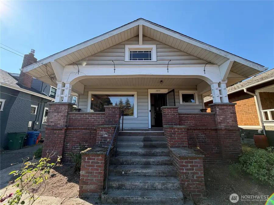 1211 N 50th Street, Seattle, WA 98103 - #2