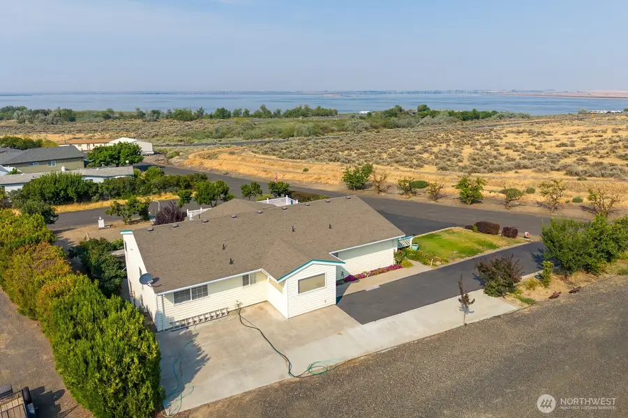 7239 Bayview Avenue, Othello, WA 99344 - #3