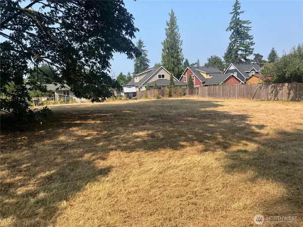 3 E Reitze Street #20-22 W 1/2 of 23, Carnation, WA 98014