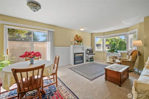 3356 Northwest Avenue #202, Bellingham, WA 98225