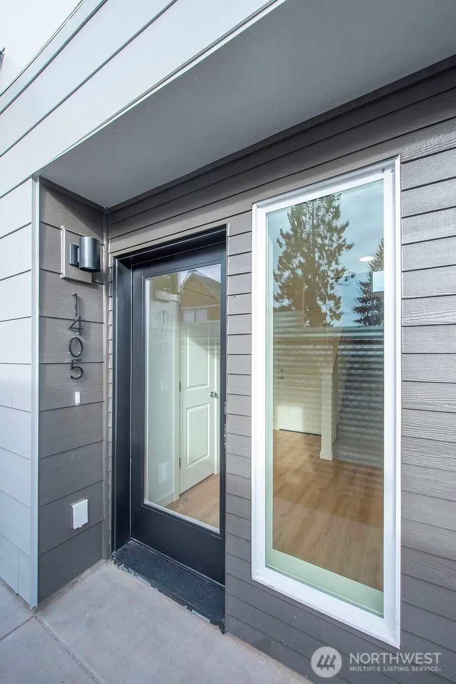 1405 SW 111th Lane, Seattle, WA 98164 - #2
