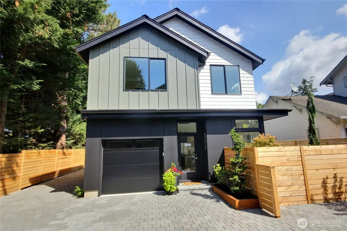 811 NE 90th Street, Seattle, WA 98115 - #1