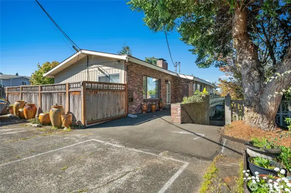 324 3rd Avenue S, Edmonds, WA 98020