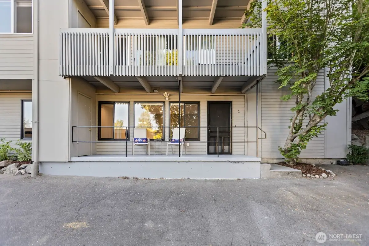 7064 35th Avenue Ne #2, Seattle, WA 98115 - #1