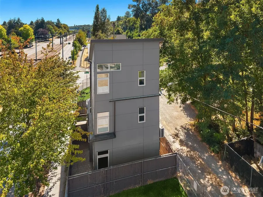 3323 Martin Luther King Jr Way S, Seattle, WA 98144 - #2