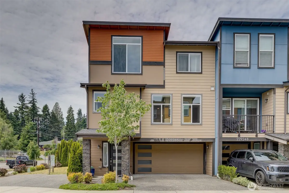 22924 79th Lane W #A, Edmonds, WA 98026 - #1