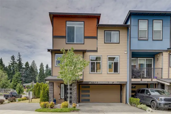 22924 79th Lane W #A, Edmonds, WA 98026