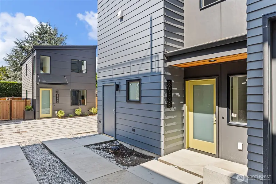 8039 Wallingford Avenue N #B, Seattle, WA 98103 - #2