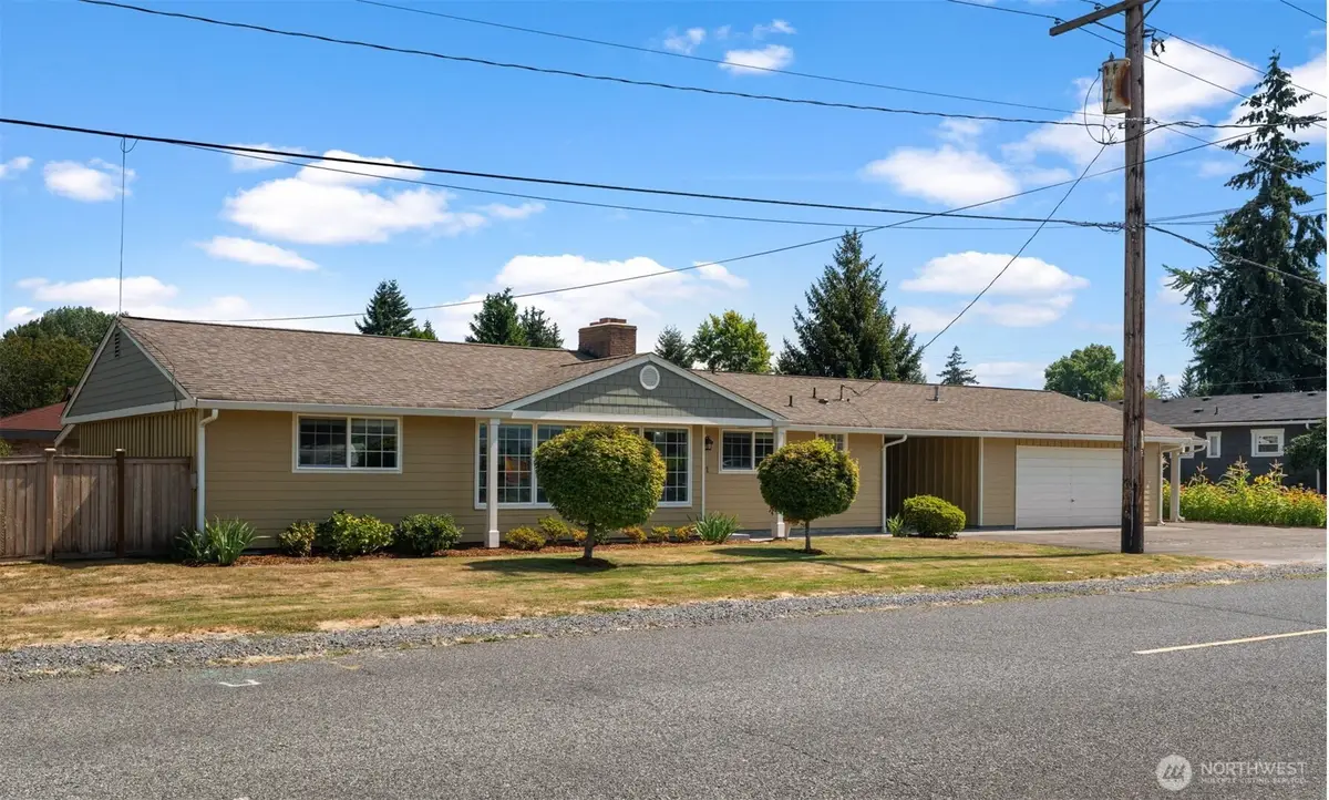 911 11th Street Nw, Puyallup, WA 98371 - #1