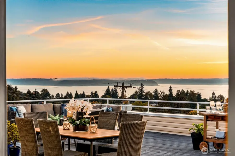 4527 45th Avenue Sw #402S, Seattle, WA 98116 - #3