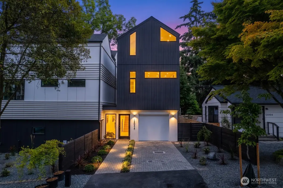 12056 20th Avenue Ne, Seattle, WA 98125 - #1