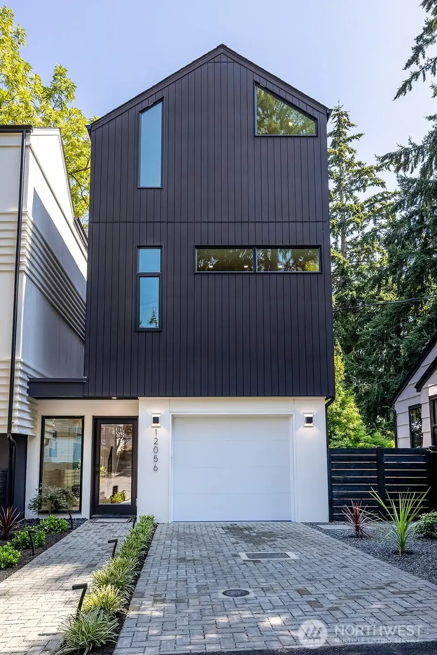 12056 20th Avenue Ne, Seattle, WA 98125 - #2