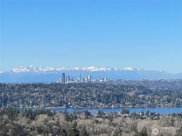 4736 134th Place Se, Bellevue, WA 98006