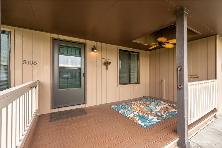 3108 Louisiana Street, Longview, WA 98632 - #2