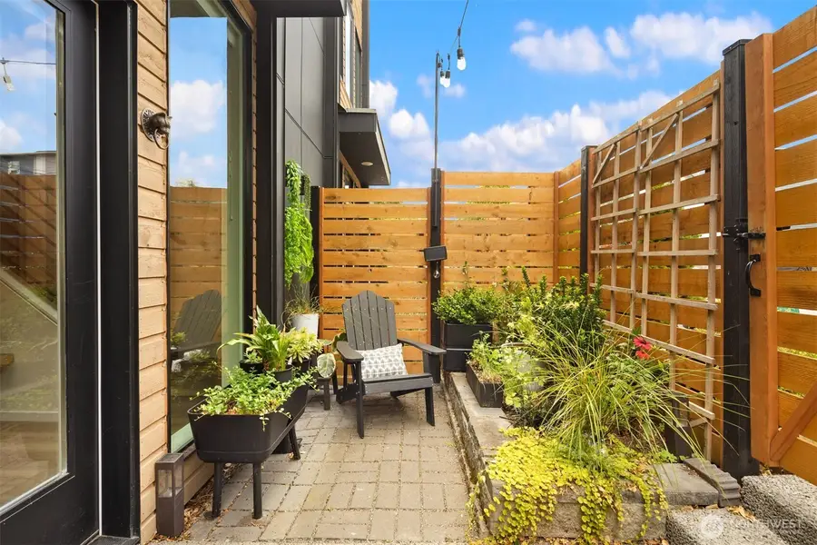 2429 NW 64th Street #A, Seattle, WA 98107 - #2