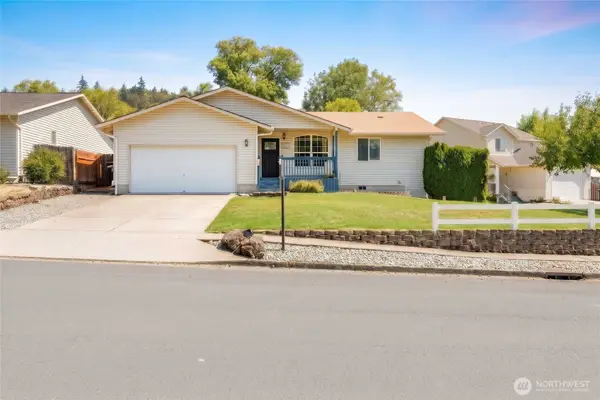 148 Greystone Road, Kalama, WA 98625