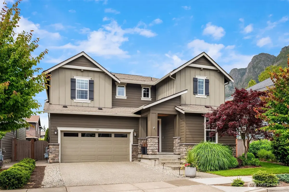 324 Zemp Way Ne, North Bend, WA 98045 - #1