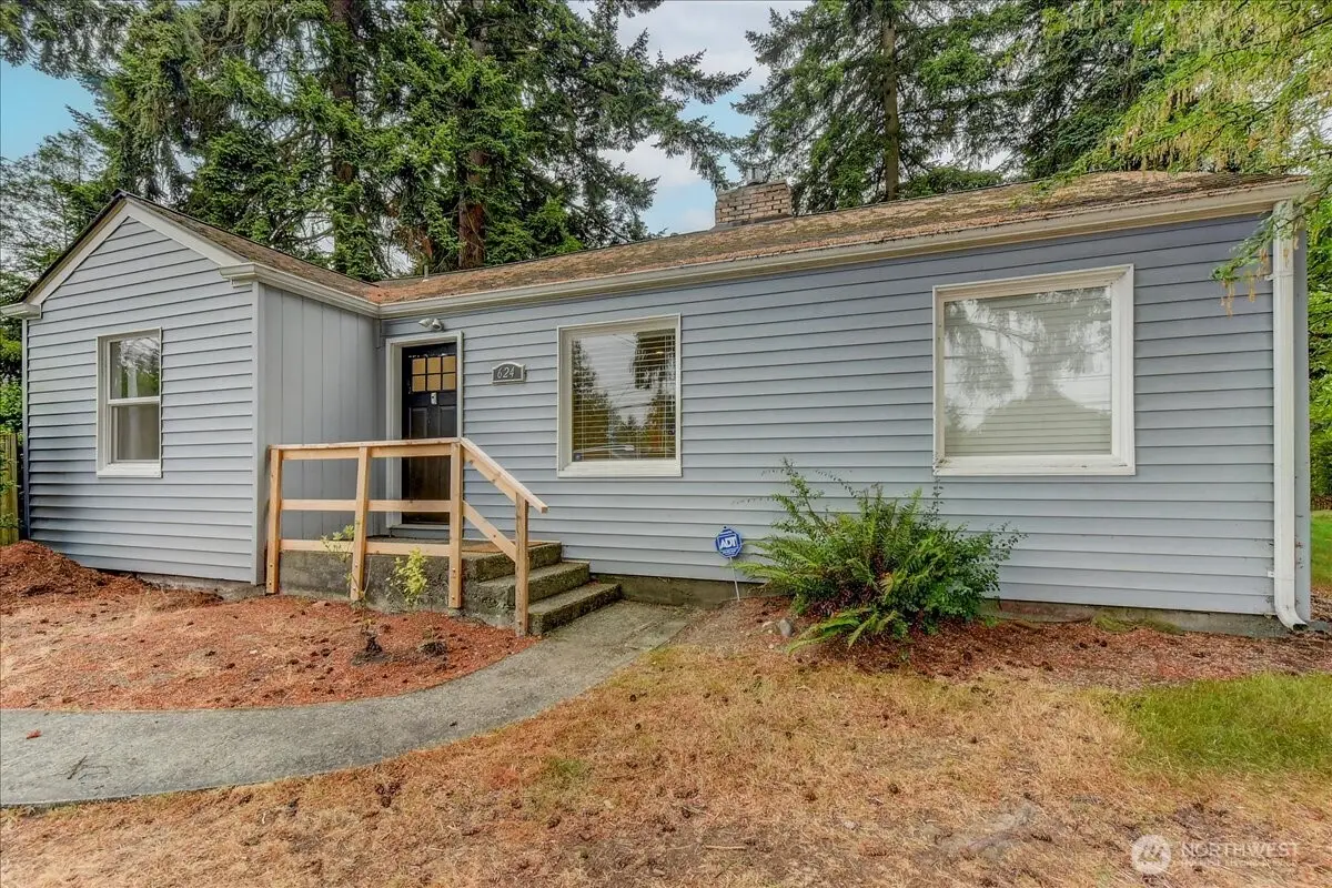 624 Madison Street, Everett, WA 98203 - #1