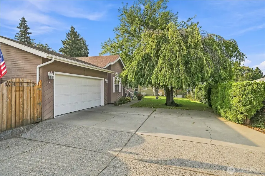 12 S Charles Street, Wenatchee, WA 98801 - #2