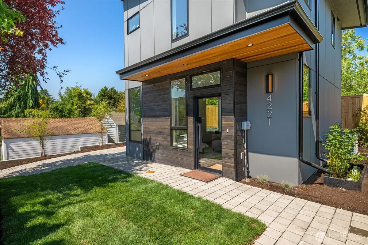 4219 51st Avenue S #B, Seattle, WA 98118 - #1