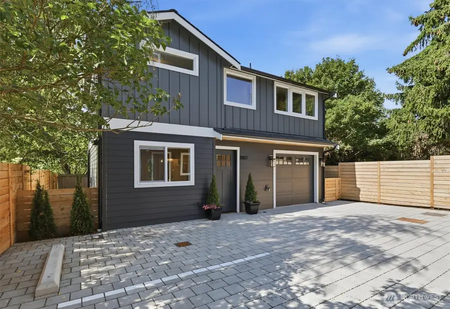 8817 Densmore Avenue N, Seattle, WA 98103 - #2