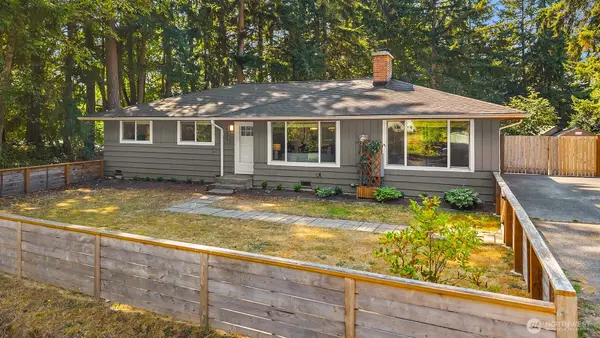 14333 165th Place Se, Renton, WA 98059