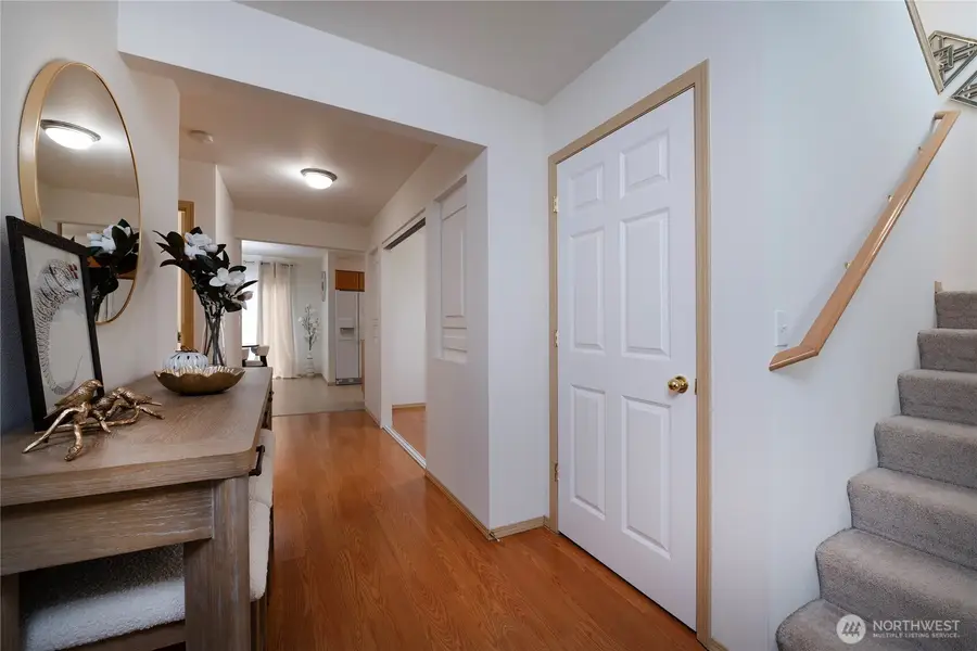 926 99th Street Sw, Everett, WA 98204 - #2
