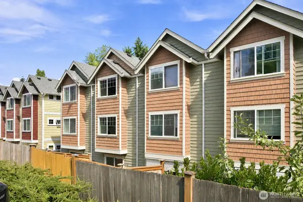12307 10th Place Ne #Unit C, Seattle, WA 98125