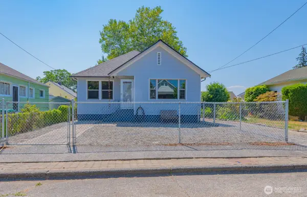 2007 9th Street, Bremerton, WA 98337