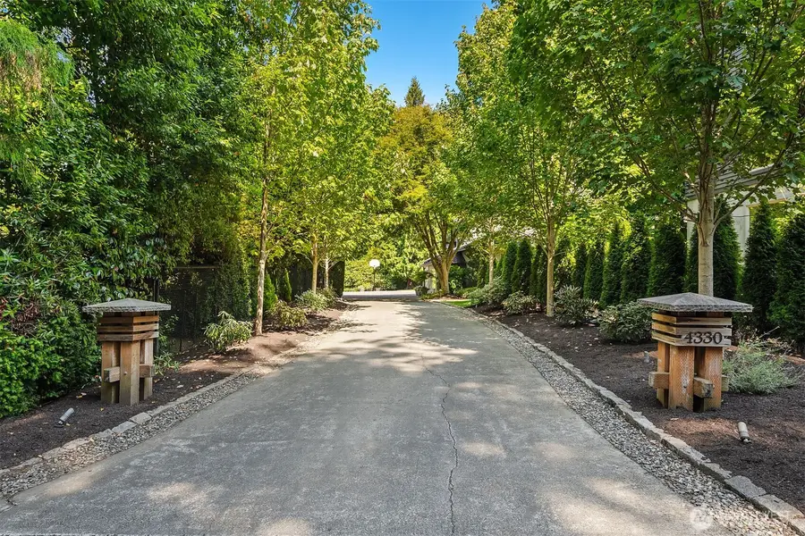 4330 W Cramer Street, Seattle, WA 98199 - #2