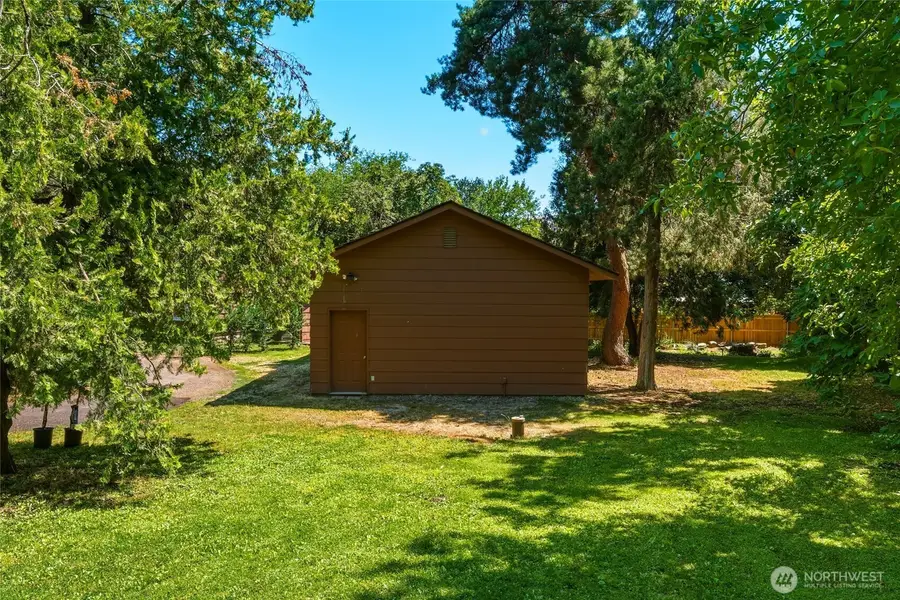 121 Chateau Lane #2, Walla Walla, WA 99362 - #3