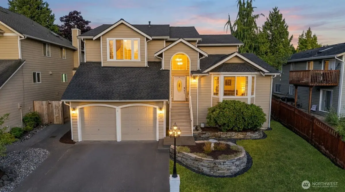 1221 85th Drive Ne, Lake Stevens, WA 98258 - #1