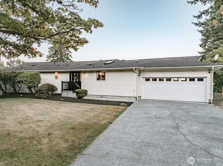 1052 E Robinhood Drive, Arlington, WA 98223 - #2