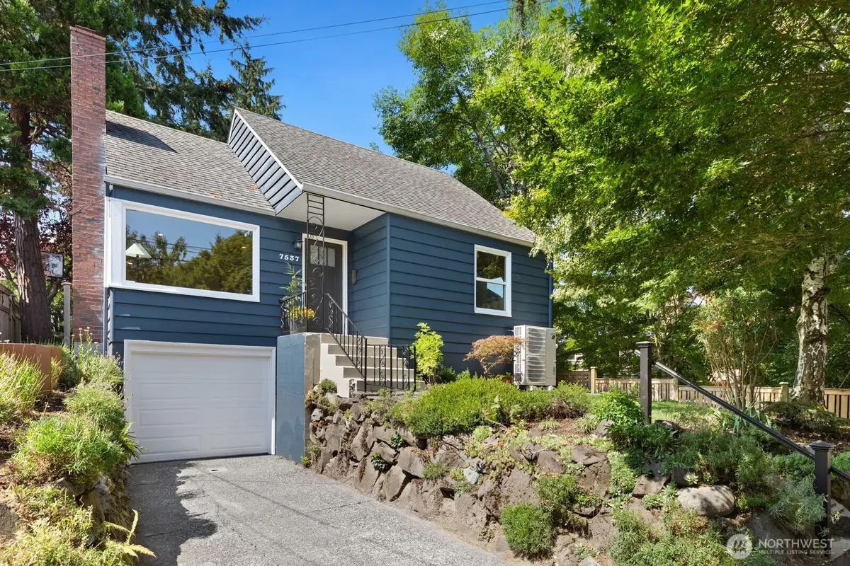 7537 18th Avenue Nw, Seattle, WA 98117 - #1
