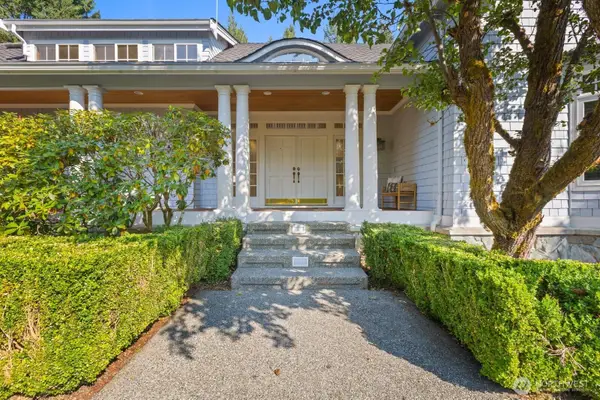 19510 223rd Avenue Ne, Woodinville, WA 98077