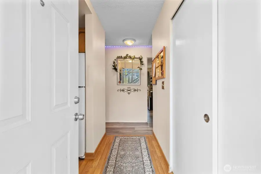 8823 Holly Drive #L101, Everett, WA 98208 - #2