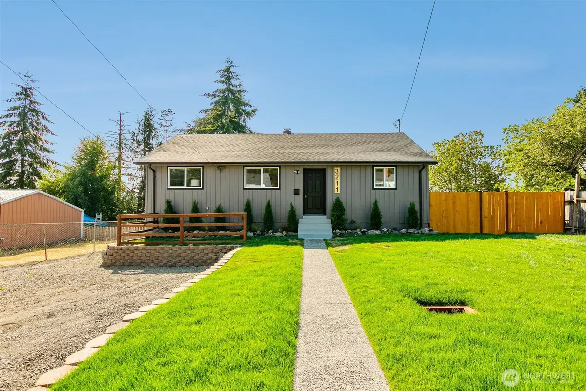 3211 Herren Avenue, Bremerton, WA 98310 - #1