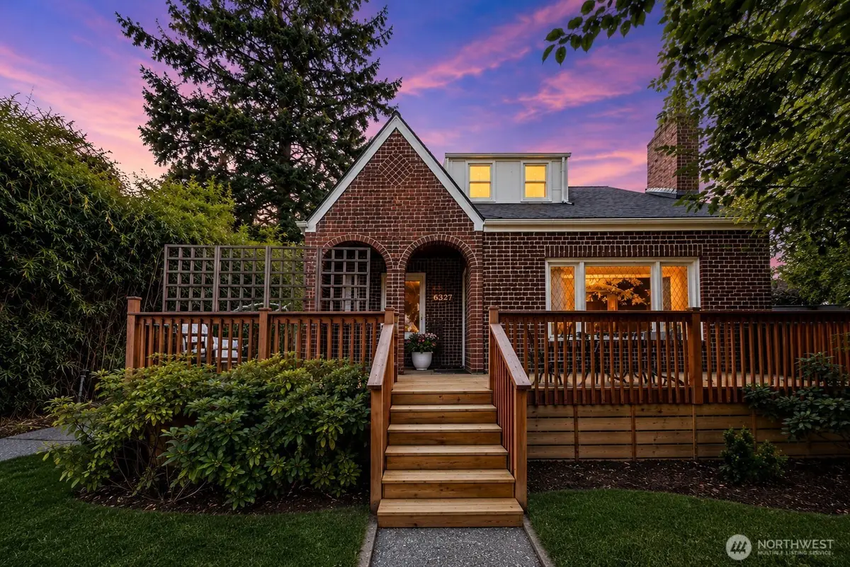6327 34th Avenue Sw, Seattle, WA 98126 - #1
