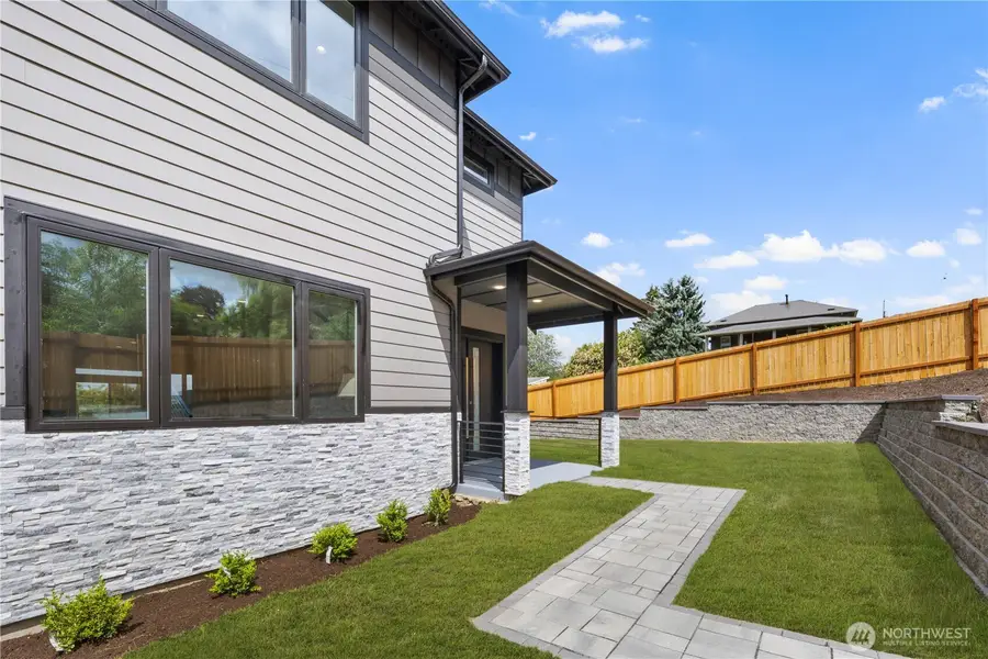 437 Hazel Avenue N, Kent, WA 98030 - #2