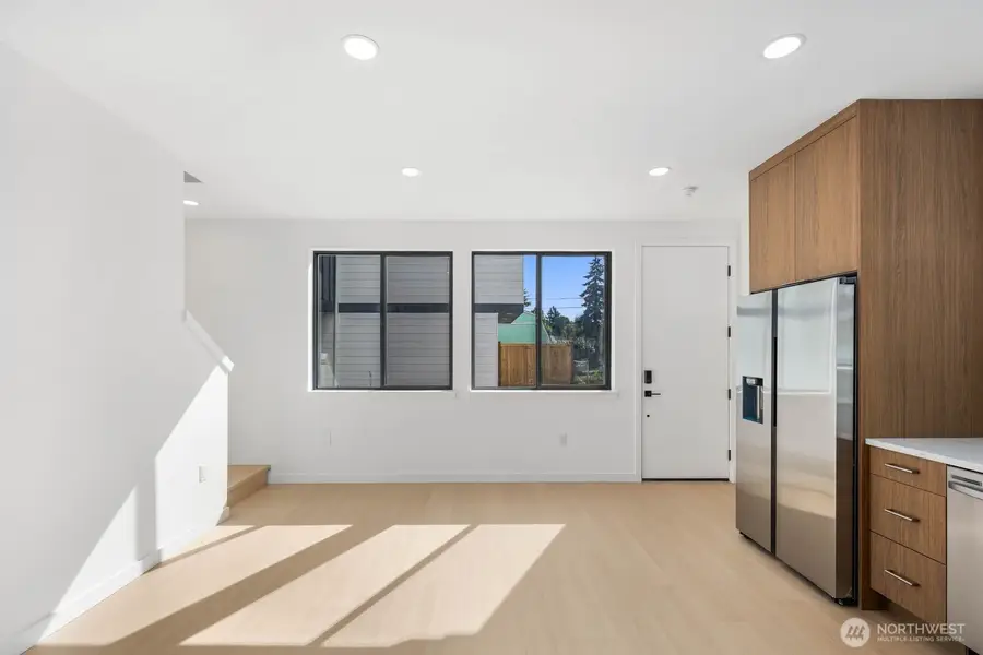 3943 S Morgan Street #B, Seattle, WA 98118 - #2