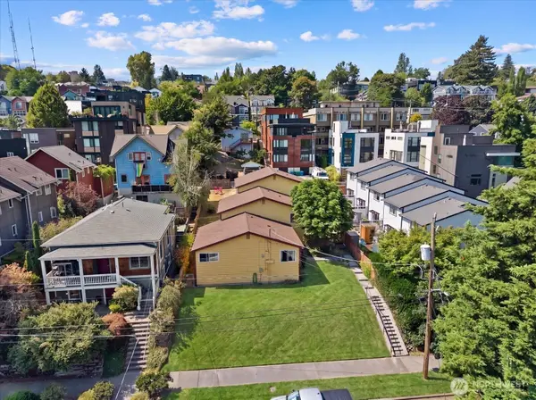 125 27th Avenue E, Seattle, WA 98112