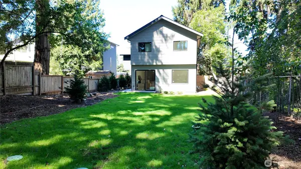 14338 Bagley Avenue N #unit B, Seattle, WA 98133