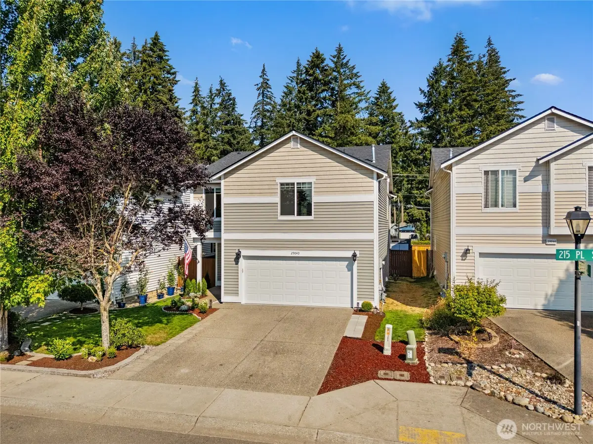 29040 215th Place Se, Kent, WA 98042 - #1