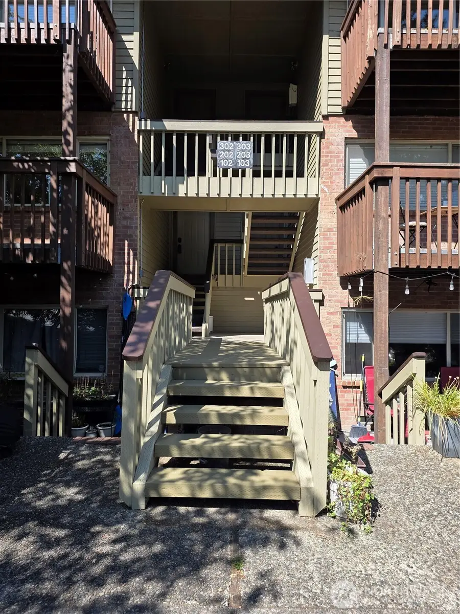 3834 175th Avenue Ne #A202, Redmond, WA 98052 - #3