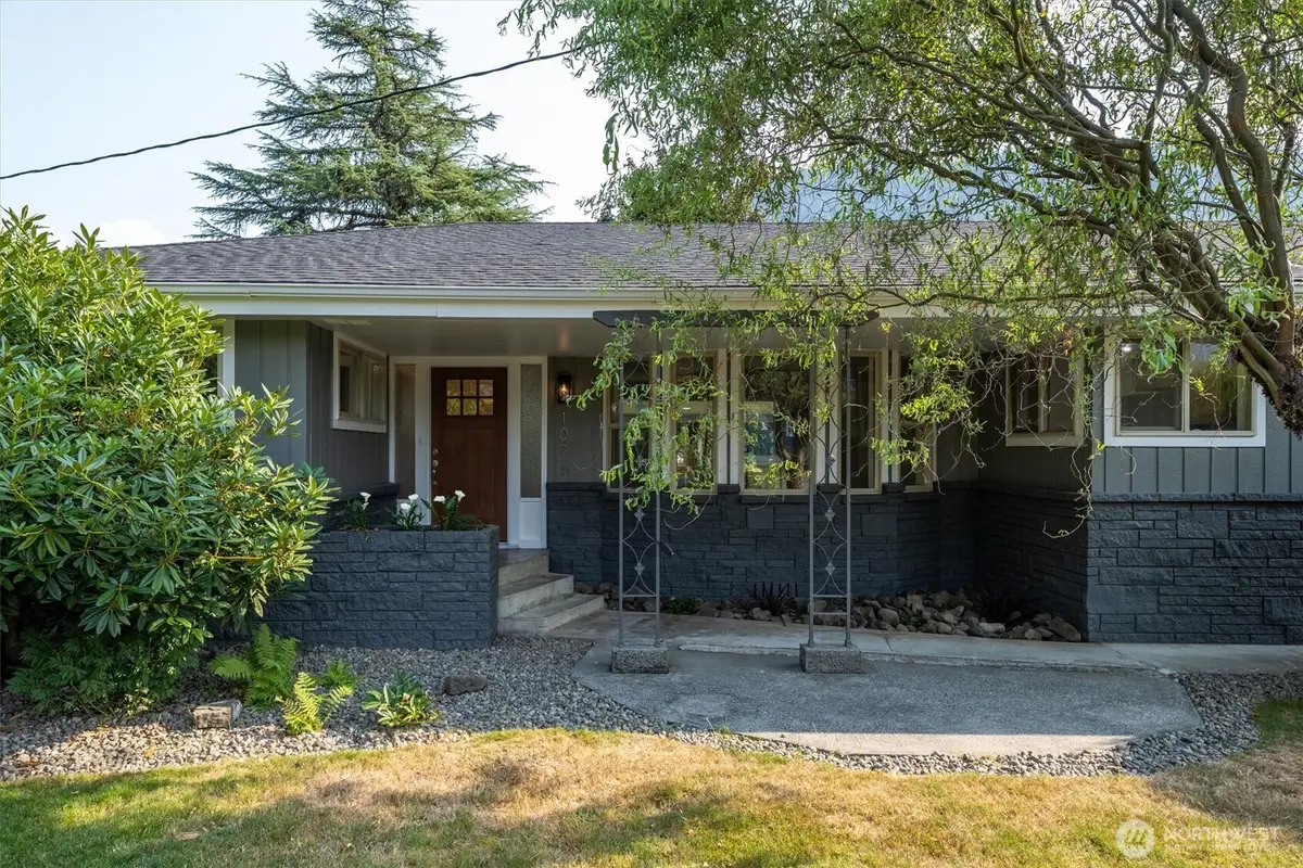 102 E Adams Avenue, Morton, WA 98356 - #1
