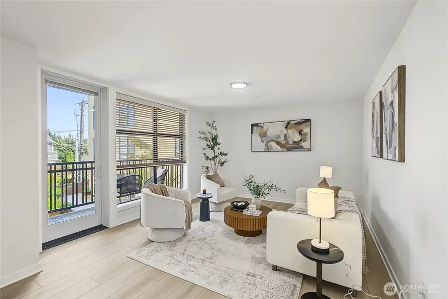 4116 California Ave Sw #308, Seattle, WA 98116 - #3
