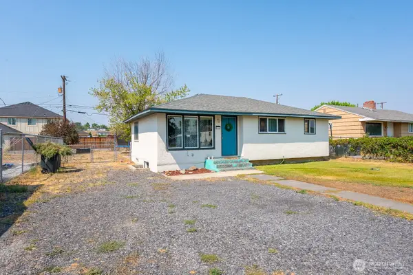 1308 N Buell Drive, Moses Lake, WA 98837