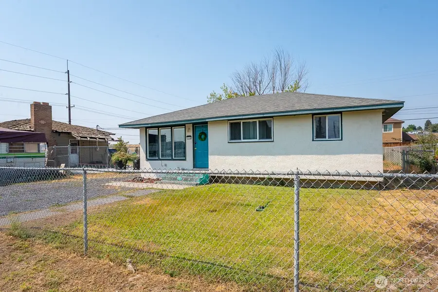 1308 N Buell Drive, Moses Lake, WA 98837 - #3
