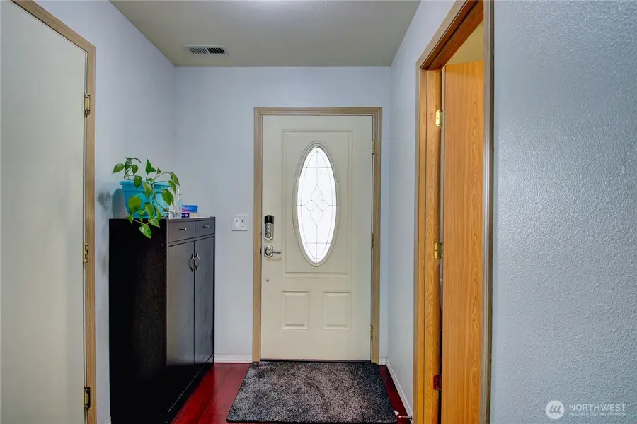 4651 Nooksack Loop, Mount Vernon, WA 98273 - #2